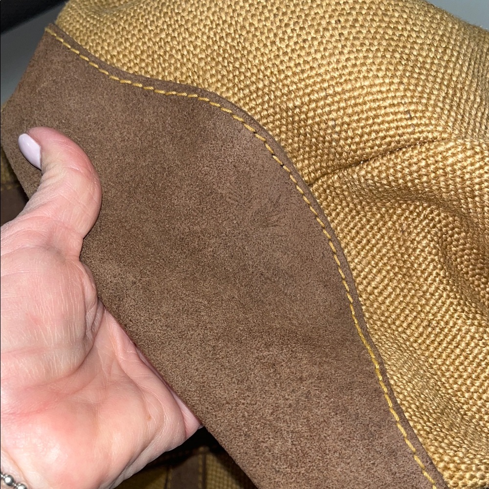 Tommy Bahama Large Tan Burlap and Brown Men's Travel Tote - Picture 4 of 16